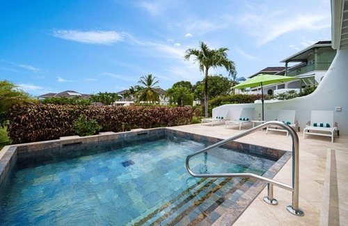 Mount Standfast Villa | Frangipani - A place to Unwind, Relax and Enjoy!
