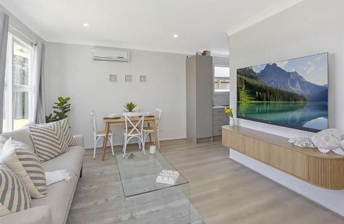 Budgewoi House | Frangipani Hideaway