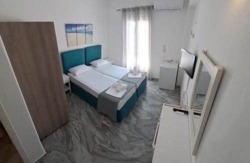 Parikia Hostel | Frangiscos