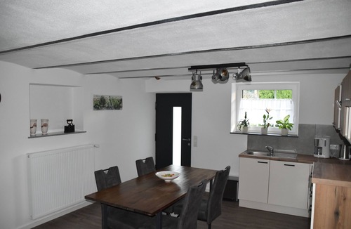 Naurath Apartment | Frank Mossem