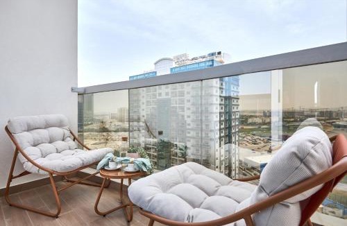 Dubai Sports City Apartment | Frank Porter - Hera Tower