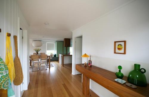 Bicheno House | Frankie Beach House