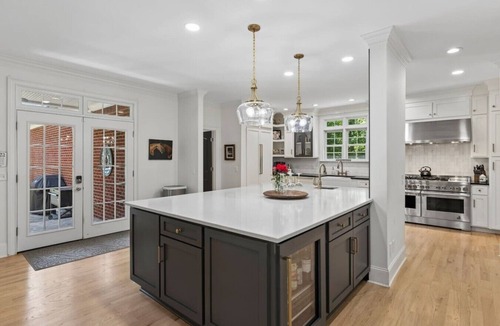 Bellevue House | Franklin Estate with a Pool, Barn, Horse Pasture, Pool Table + More!