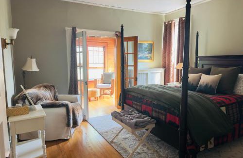 Saranac Lake Bed & Breakfast | Franklin Manor Bed and Breakfast