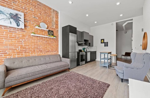 Near East Columbus Apartment | Franklin Park, Luxury New Build + Free Parking!