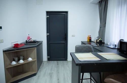 Frasin Apartment | Frasin Studios-6 km to Voronet Monastery