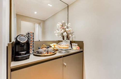 Rione IV Campo Marzio Apartment | Frattina High-end apt