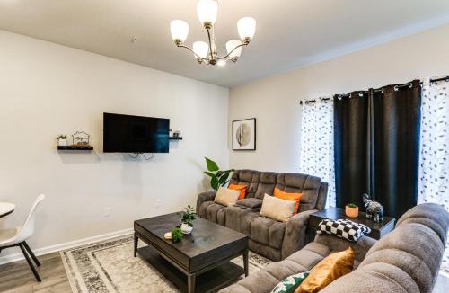 Frederick House | Frederick Townhome w/Balcony, Close to Parks!