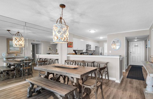 Gulf Pines Condo | Free Beach Service, 16th Floor Views, On-Site Check In