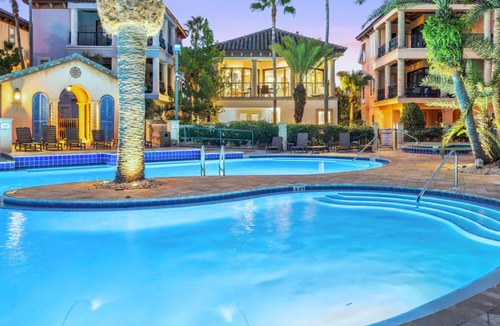 St. Tropez House | Free Beach Service, Short Walk to Beach, Pet-Friendly, Pool
