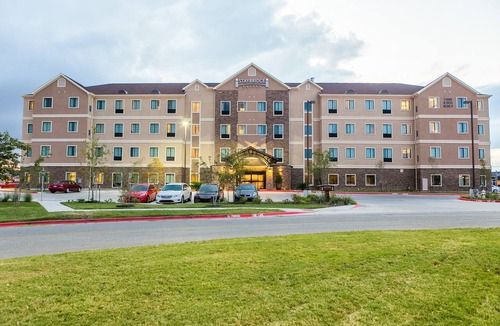 McNeil Apartment | Free Breakfast + 24 Hour Business Center + Outdoor Pool | Perfect for Business Travelers!