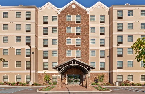 West Seneca Condo | Free Breakfast Buffet. Pool & Hot Tub. Gym Access.