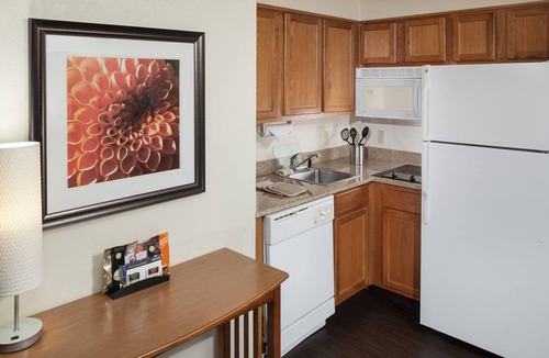 Tougaloo Condo | Free Breakfast. Outdoor Pool. Near IBM, Nissan, and Northpark Mall.
