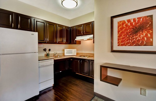 Middleton Condo | Free Breakfast. Pool and Hot Tub. Downtown Location. Your Next Trip!