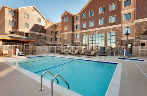 Midland Condo | Free Breakfast. Pool. Great Location! Near the new Chevron and Oxy campuses