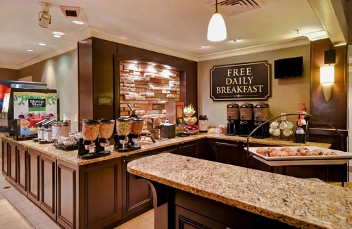 Madison Apartment | Free Breakfast. Pool & Hot Tub. Near East Towne Mall!