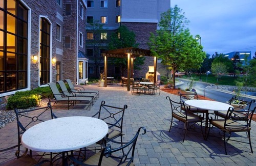West Bloomington Condo | Free Breakfast. Pool & Hot Tub. Your Next Vacation!