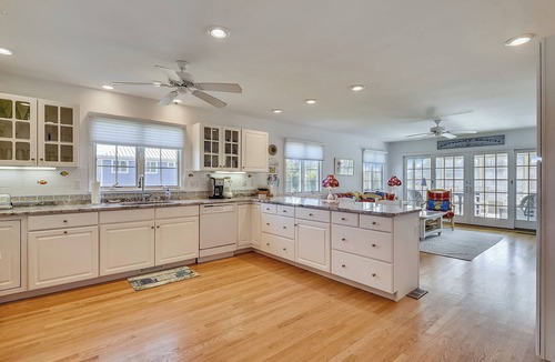 Bethany Beach House | Free Golf at Bear Trap Dunes and MORE! Awesome family vacation home nestled in the heart of downtown Bethany Beach and only a short stroll from the surf and sand!