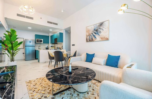 Al Barsha Apartment | Free housekeeping visits during your stay - StayShort - 2 Bedroom Hidden Jewel in Arjan that Sleeps 4