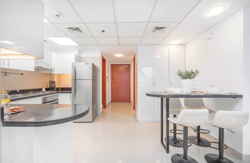 DIFC Apartment | Free housekeeping visits during your stay - StayShort - Elegant Furnished 3BR in Park Towers, DIFC