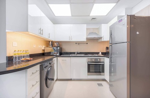 DIFC Apartment | Free housekeeping visits during your stay - StayShort - Elegant Furnished 3BR in Park Towers, DIFC