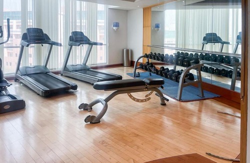 Discovery Gardens Apartment | Free housekeeping visits during your stay - StayShort - A Gorgeous Studio in Zen 20 that Sleeps 2