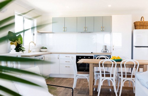 Ulladulla House | FREE NIGHT. Pay for 2 stay for 3