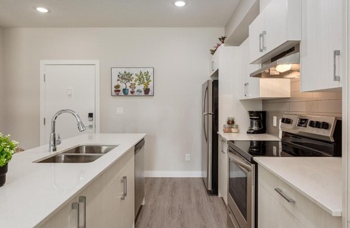 Shaganappi Apartment | Free Parking, Close to Downtown, Pet Friendly