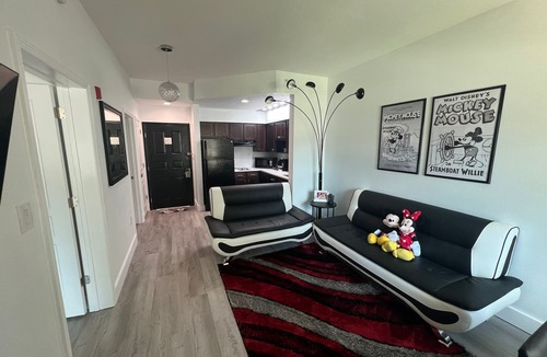 Florida Central Atlantic Coast Apartment | Free Shuttle 2 Queen Disney Area