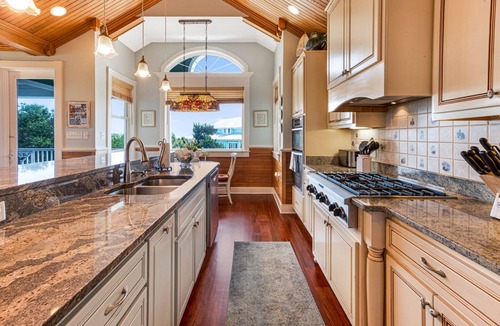 Tybee Island House | Free-standing Antebellum style home with breathtaking views, a private pool, and over 5049 sq. ft!