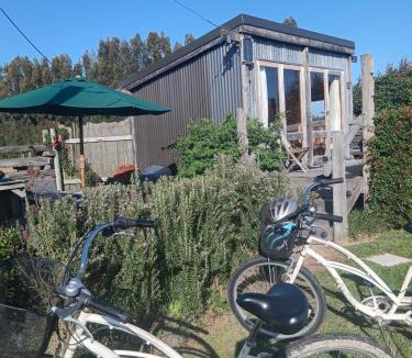 Haumoana House | FreeFall Hut