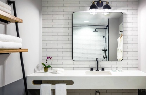 Cambridge Hotel | Freepoint Hotel Cambridge, Tapestry Collection by Hilton