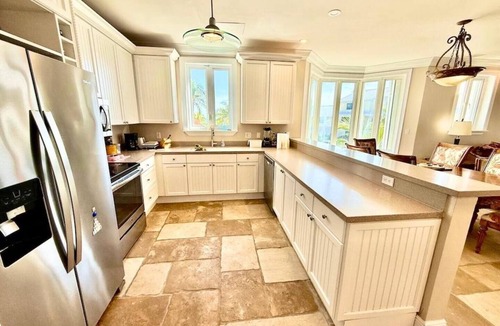 Bahamas Terrace House | Freeport Luxury Oceanfront Home w/Community Pool