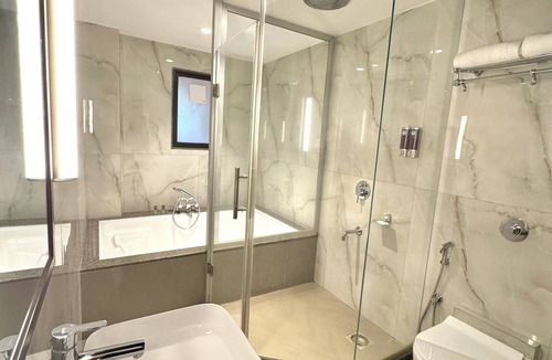 Mira Bhayandar Hotel | Freesia By Express Inn