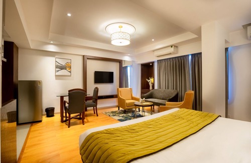 Boisar Hotel | Freesia by Express Inn