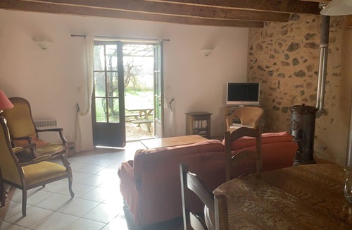 Videix Cottage | Freestanding House With Private Garden In The Green Heart Of France
