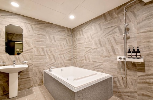 Jinhae Hotel | French Code Hotel