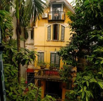 Tu Liem House | French-styled house