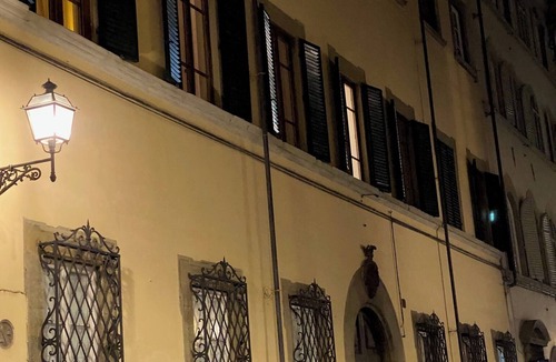 Sant' Ambrogio Apartment | Frescoed Renaissance Palazzo Apartment Near Duomo - Sleeps 8