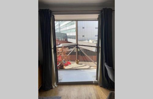 Finnieston Apartment | Fresh, modern West End apartment beside Hydro
