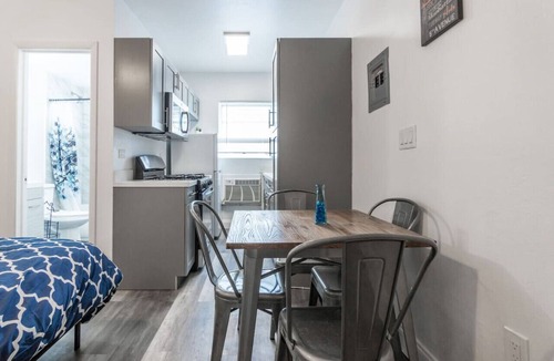 South Beach Condo | Fresh Ocean Dr, Apt w/2 Queen Beds-Steps 2 Beach