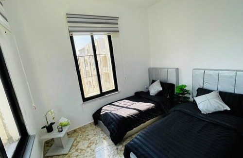 Suwailih Apartment | Fresh Remodel Apt with New AC