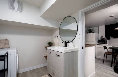 Edmonton House | Fresh University & River Valley - 2 Bedroom