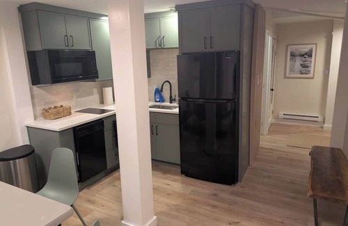 Fremont Apartment | Fresh Walkable Fremont Home Near Ballard/Downtown