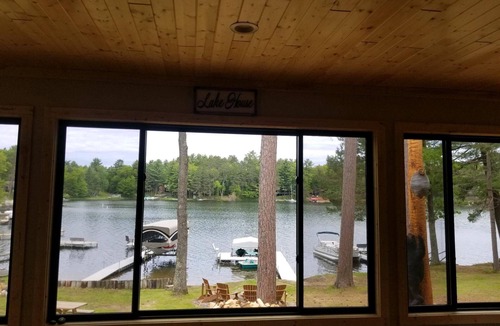 St Germain House | Freshly remodeled cabin on the West Bay of Little Saint