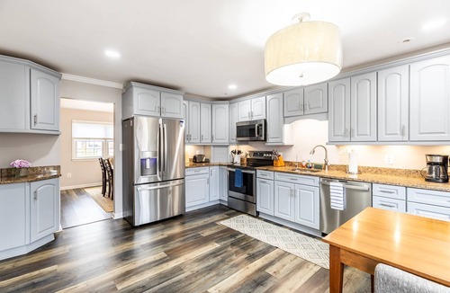 Edgewater House | Freshly-Renovated Riverfront Retreat with Private Dock, Deck & Yard for the Whole Family - Dogs Too