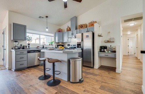 Sunridge Estates House | Freshwater Fun | Family Game Room & Pet Friendly