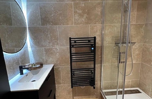Forges-les-Eaux Hotel | Freya room