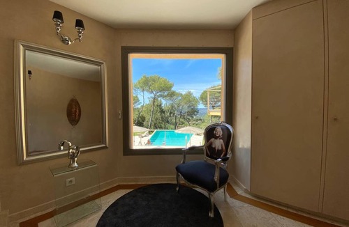 Mougins Villa | FRGK DATCHA in Mougins