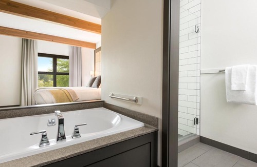 Friday Harbor Hotel | Friday Harbor House